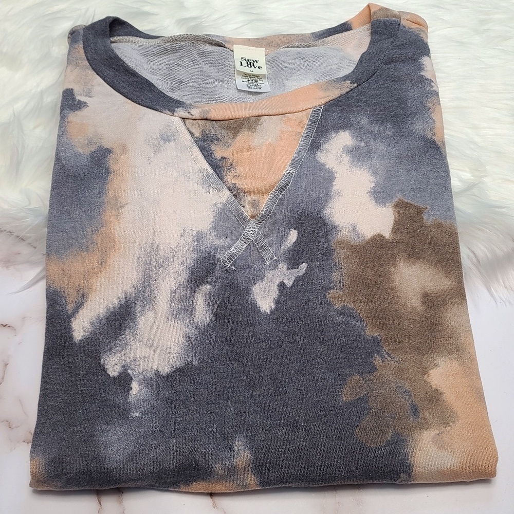 NEW Sew In Love Tie Dye Long Sleeve Top Size M